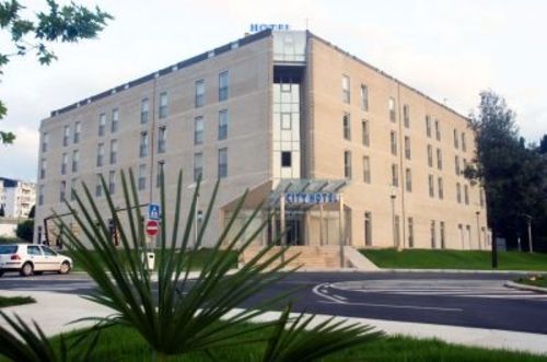 City Hotel - Centar grada Photo 1